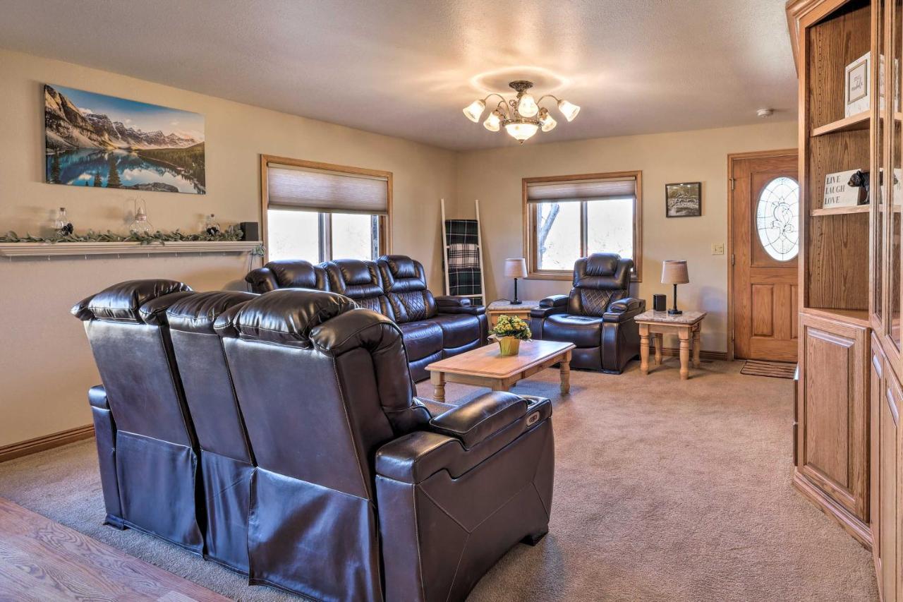 Welcoming Canon City Abode - Walk To River! Exterior photo